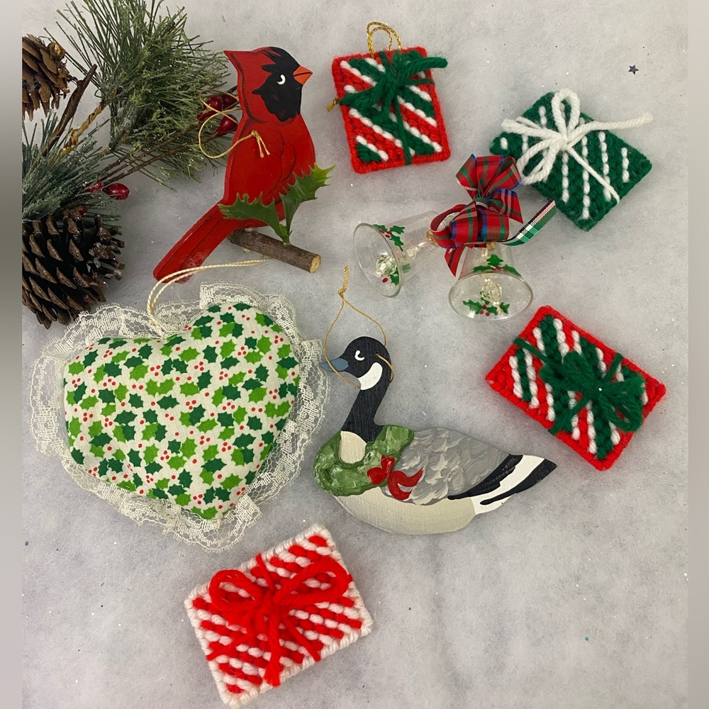 Vintage Christmas Tree Ornaments Decor Lot Cardinal Goose Bells Heart Presents